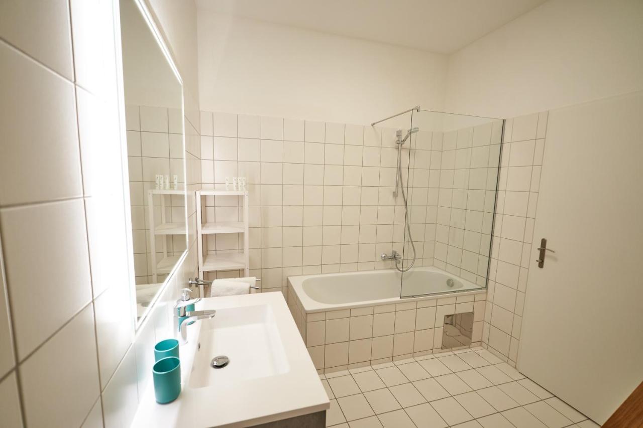 Trendy Apartment 2 Zimmer Zentral Gelegen Vienna Exterior photo